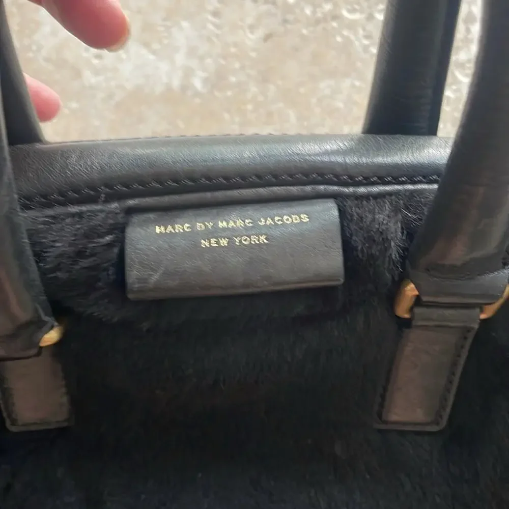 Marc By Marc Jacobs Shearling Satchel Black
